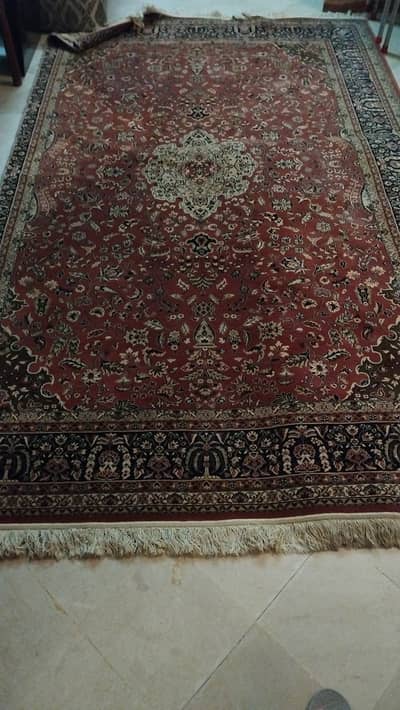 Used carpet in perfect condition