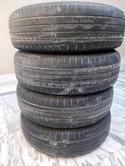 4 Dunlop tyre Mehran Good condition