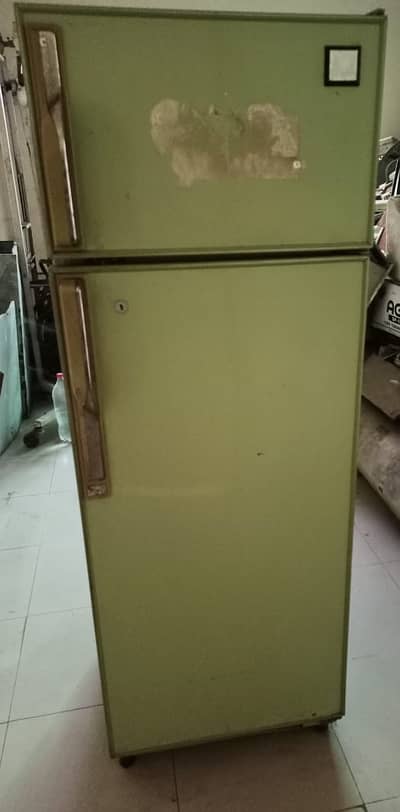 Medium Dawnlance Two Door Refrigenerator