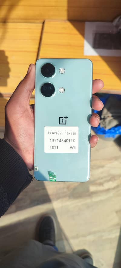 1+Ace2v 16+ 256  officially PTA proof condition new 10/10