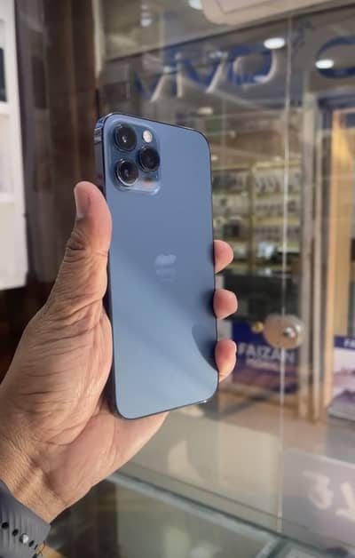 iPhone 12 Pro Max Factory Unlock with complete box and cable