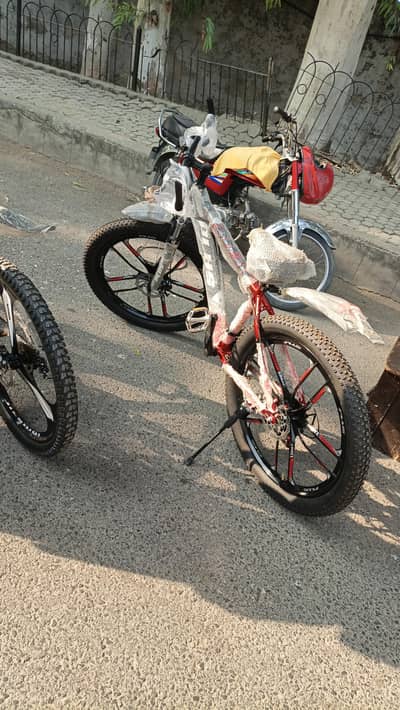 bicycle new just 6days use