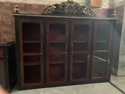 Showcase Bohat Achi Condition