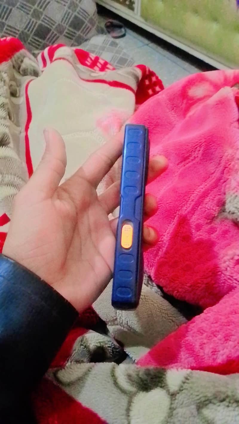 Commando (MeMobile) 2