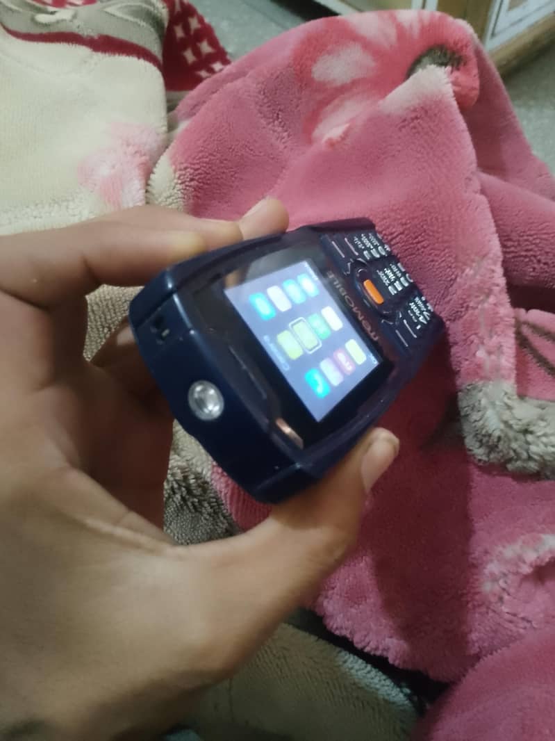 Commando (MeMobile) 7