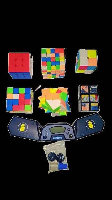 SET OF CUBES WITH ACCESSORIES, SPECIAL PACKAGE