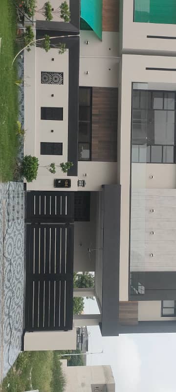 10 Marla Corner Brand New Owner House Solid Construction For Sale In Eden City