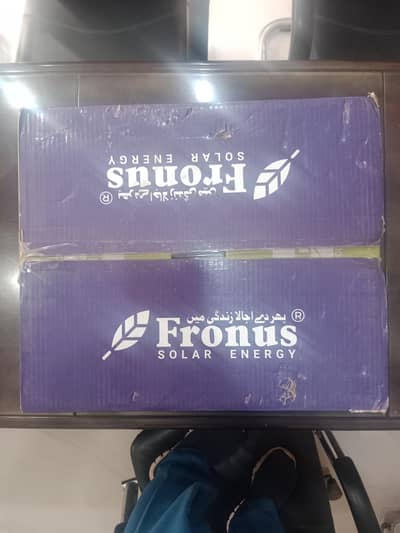 Fronus hybrid Solar Inverter available in good pics