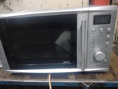 Microwave Oven