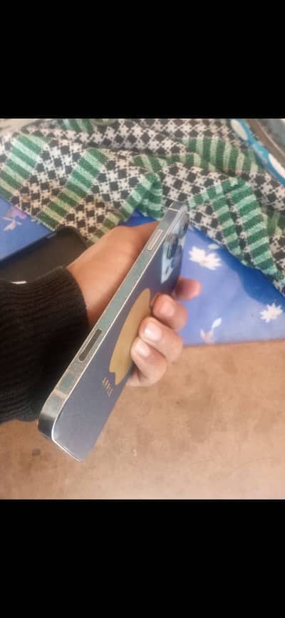 iPhone XR non PTA 128 converter 13 Pro