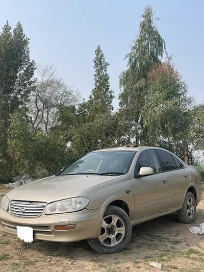 Nissan sunny 2005