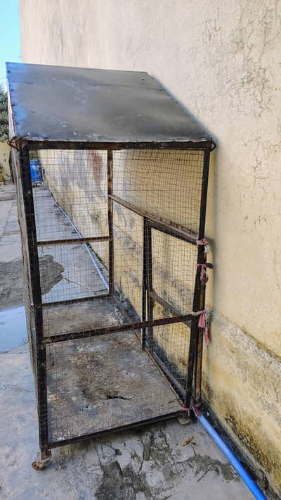heavy   cages for sale 8000 size higt 4.6 length 4 fot vit 2 fot