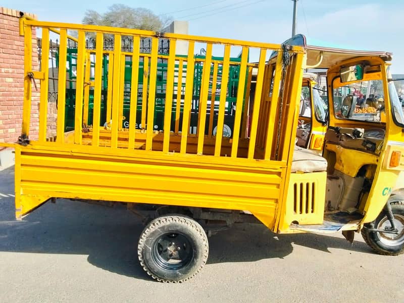 لوڈر رکشہ برائے فروخت – بہترین حالت میں 0