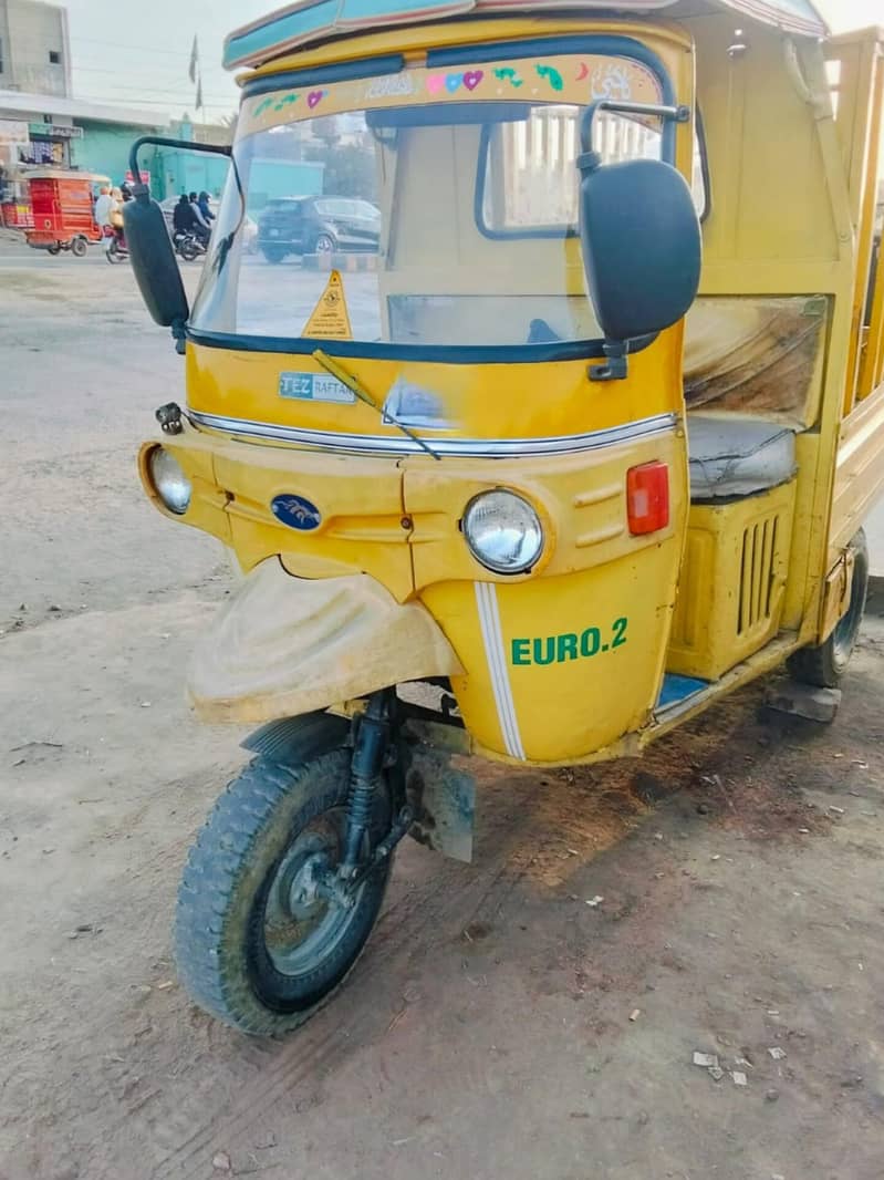 لوڈر رکشہ برائے فروخت – بہترین حالت میں 3