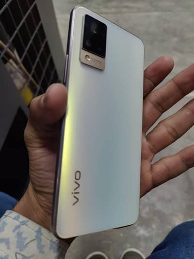 Vivo V21 With Box