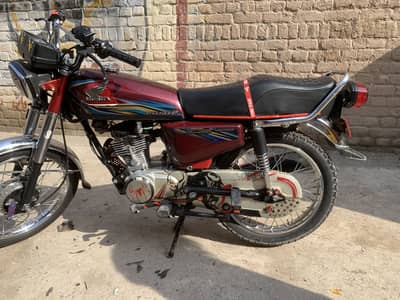 Honda 125cc 2018 model Peshawar raishster conctac 03105131582