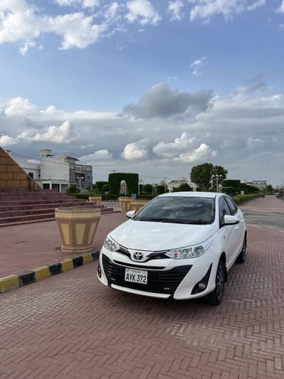 Toyota Yaris 22/23 total genuine