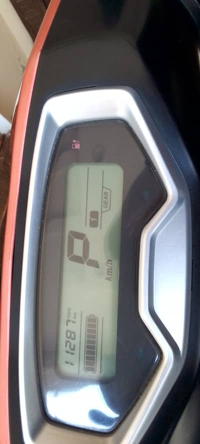 Metro E-Vehicle T9 2023