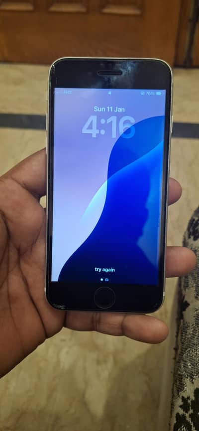 Iphone SE 2020 64GB Dual Sim PTA Approved Water Pack Battery Health 95