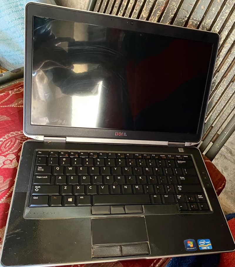 laptop Dell i5 third generation 4
