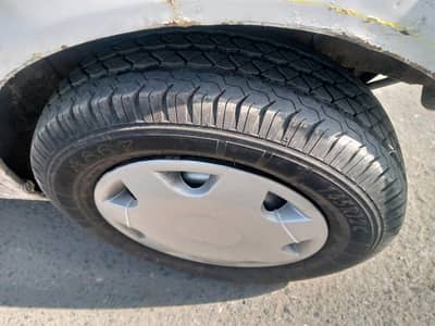 car  number LEI 2930 model number Lahore 2014