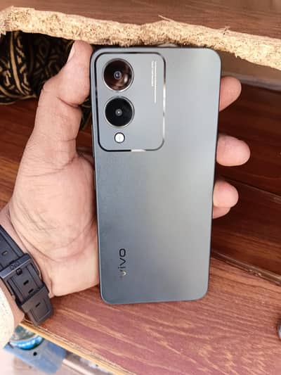 Vivo Y17s Used Mobile for sale 4/128