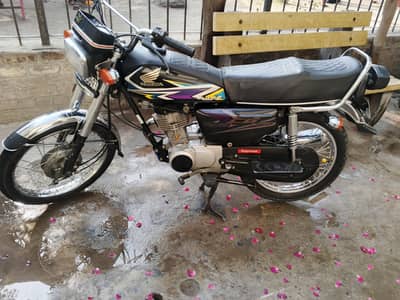 HONDA 125 BLACK COLOUR 2020 MODEL