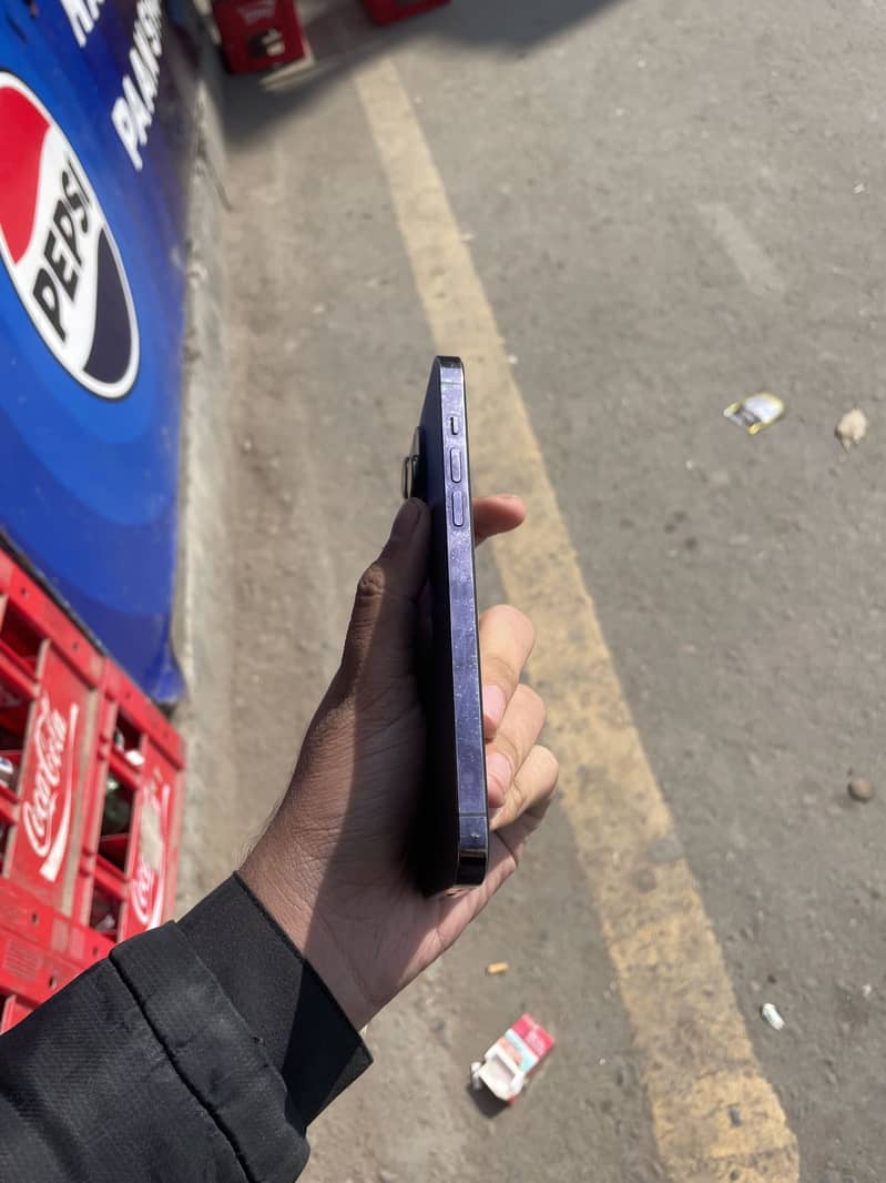 Iphone 14 pro max 0