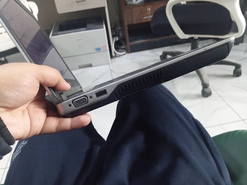 Dell Latitude E6440 2