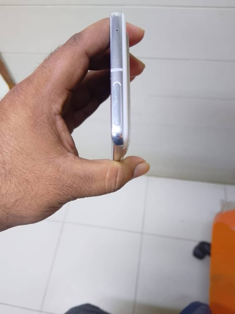 Google Pixel 7 Pro 6