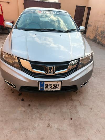 Honda city 1.5 IVTEC 17/18 original home use.