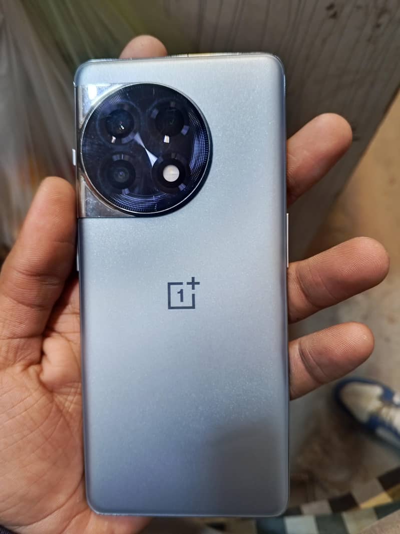 Oneplus 11R 1