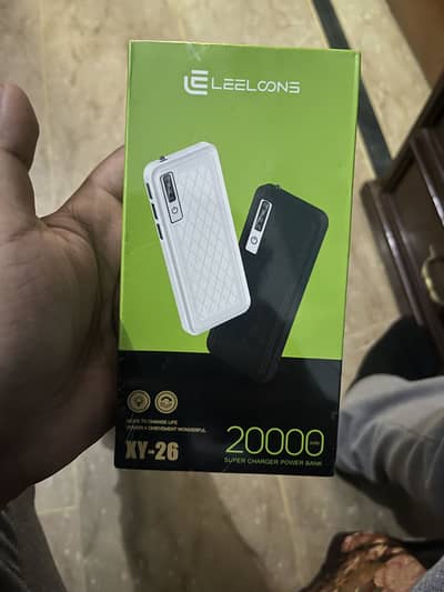 LEELOONS powerbank