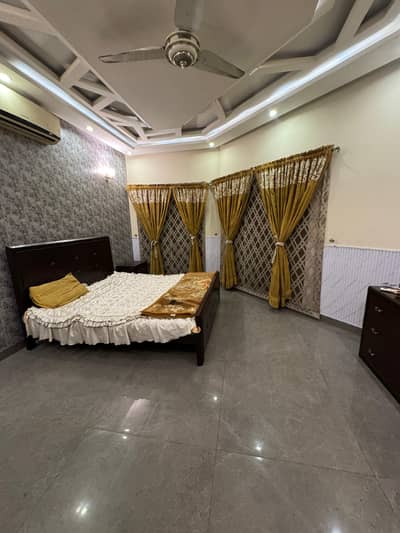 5 Beds 1 Kanal Good Location House For Sale In Eden City DHA Phase 8 Airport Road Lahore.