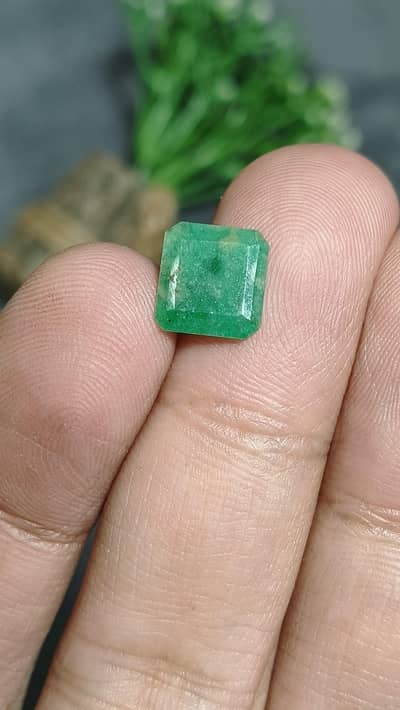 Swat Emerald zamrud 100% natural Original gemstone for sale