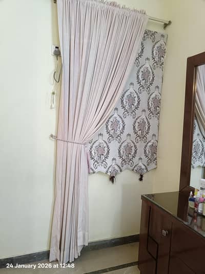 curtain with blind