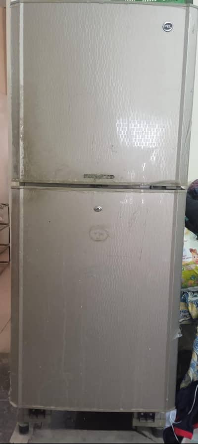 fridge medium size