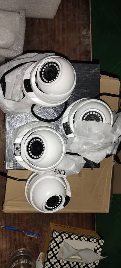 Reolink New 4 cameras system package