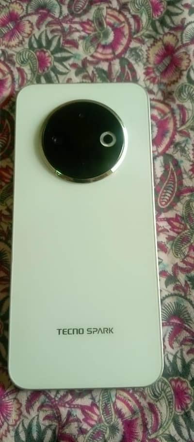 Tecno spark 30C