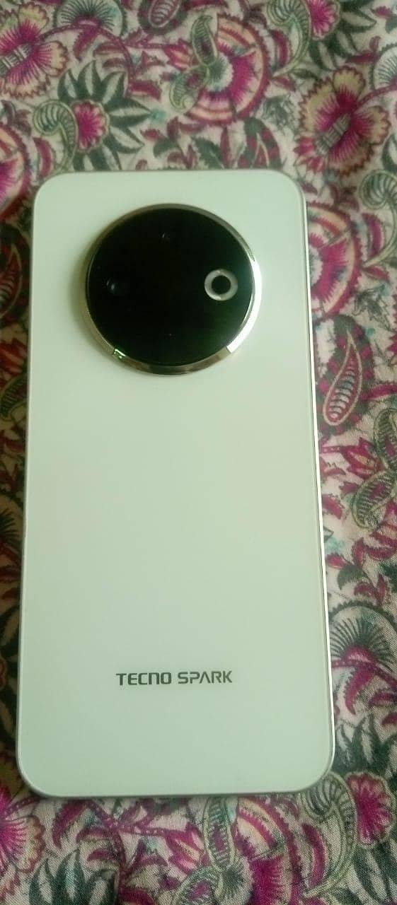 Tecno spark 30C 0
