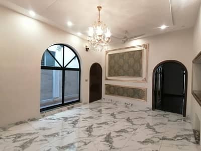 10 Marla House Upper Portion For Rent Prime Location Allama Iqbal Town Lahore