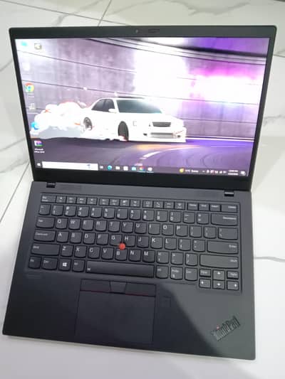 Lenovo ThinkPad X1 Carbon – Core i7 10th Gen (Mint Condition)