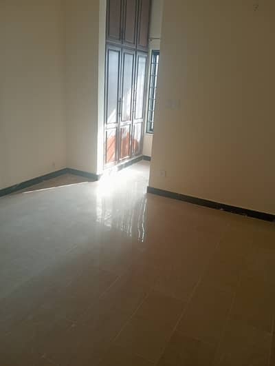 9marla 5beds neat and clean house for rent in G 14 4 islamabad