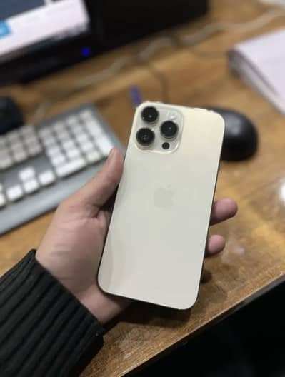 Iphone 14 pro  golden colour