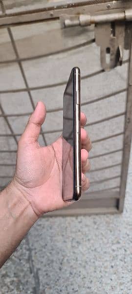 iphone 11 Pro Max 8