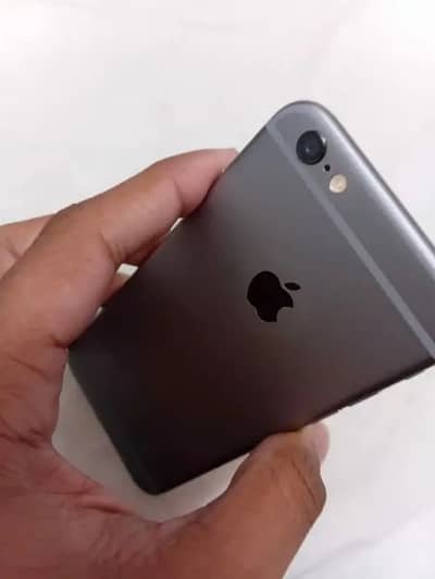 iphone 6    128Gb  official pta approved