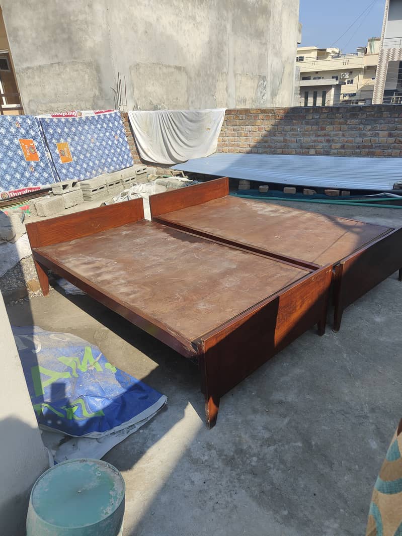 Single bed or foam 3