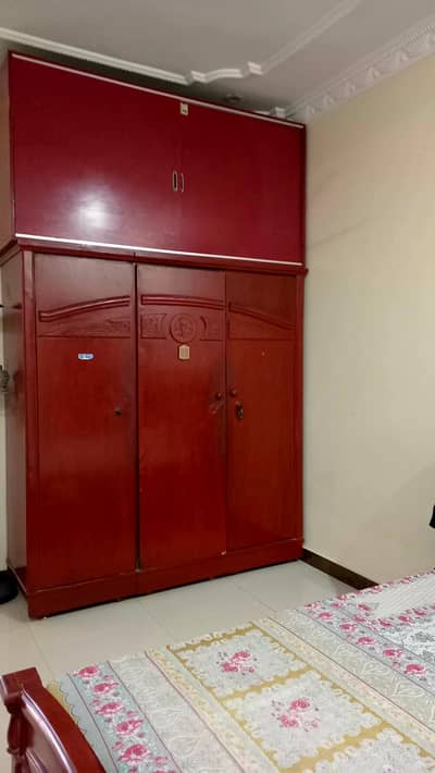 “Sheesham / Solid Wood Bedroom Set – Excellent Condition”