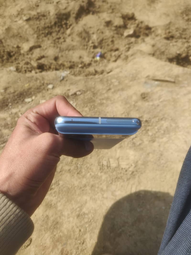 Goggle Pixel 8 pro 5