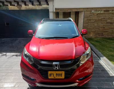 Honda Vezel 2015 Top of the line